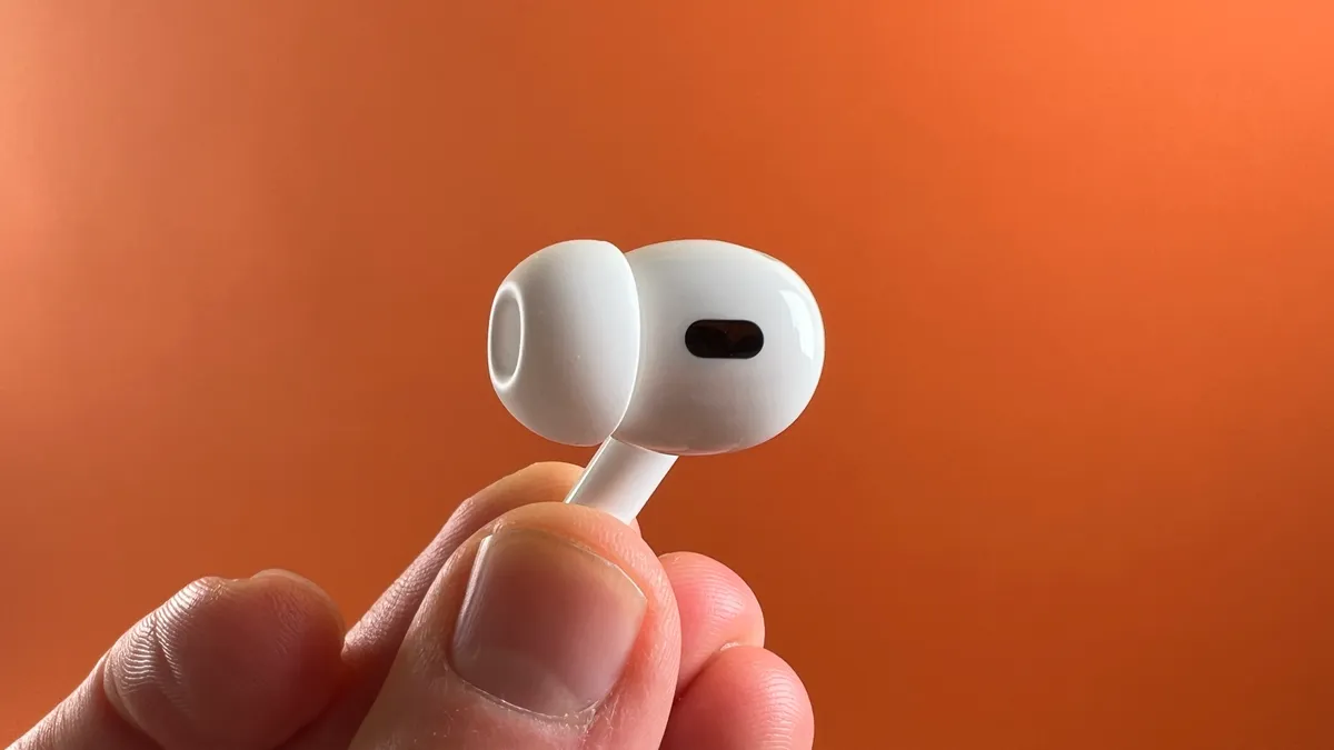 AirPods Pro 2 被杆固定