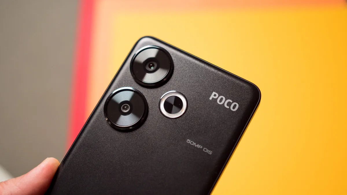 POCO F6 手持视图突出显示相机模块