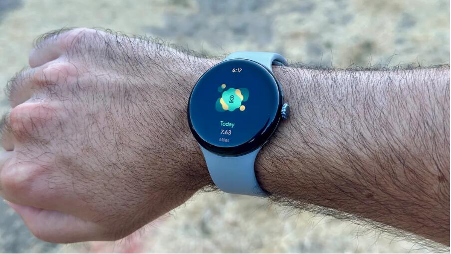 锻炼后图表显示，您在 Google Pixel Watch 3 上完成了 7.63 英里的锻炼