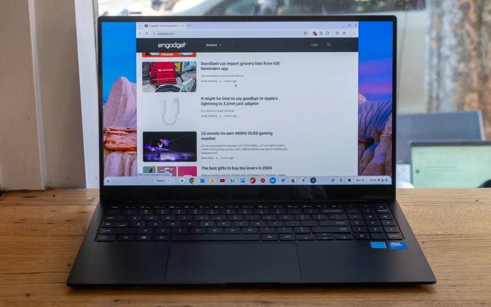 三星 Galaxy Chromebook Plus