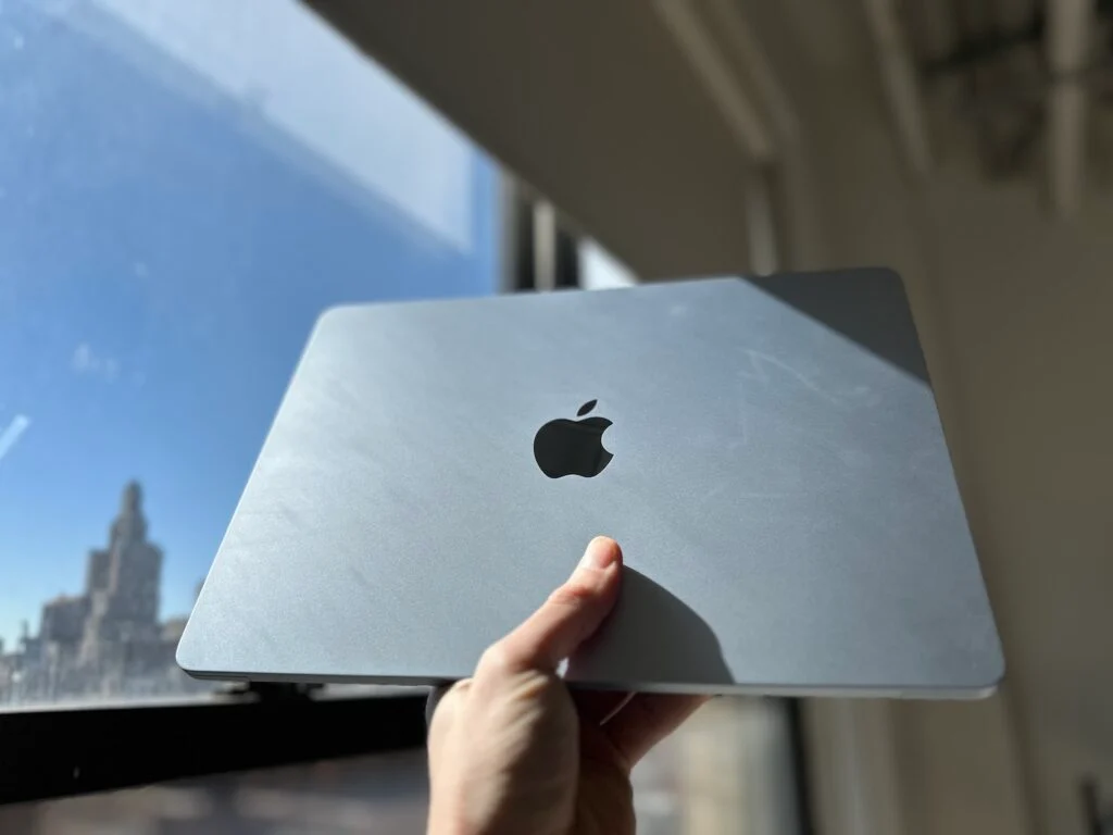 Macbook Air M4 蓝色 2