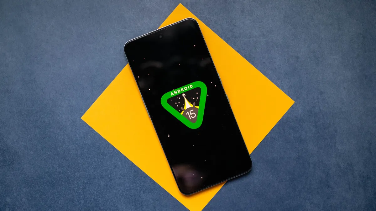 CMF Phone 2 Pro 彩色背景下的测评