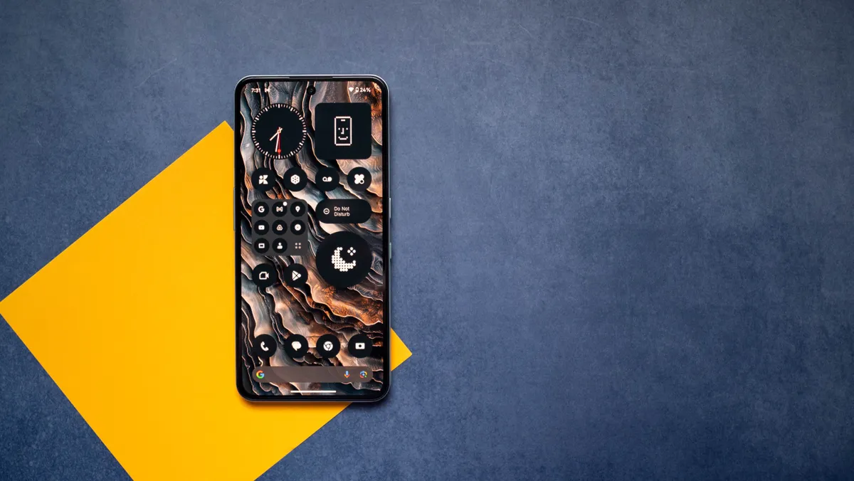 CMF Phone 2 Pro 彩色背景下的测评