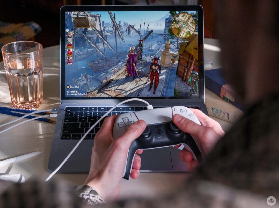 Apple MacBook Air M4 博德之门 3 游戏玩法