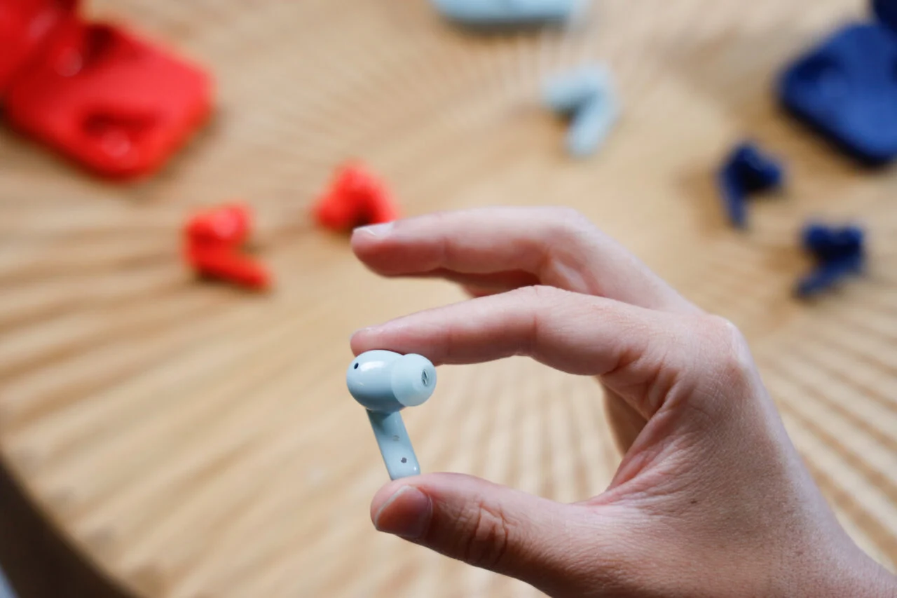 CMF by Nothing Buds 2a、Buds 2 和 Buds 2 Pro 对比测评