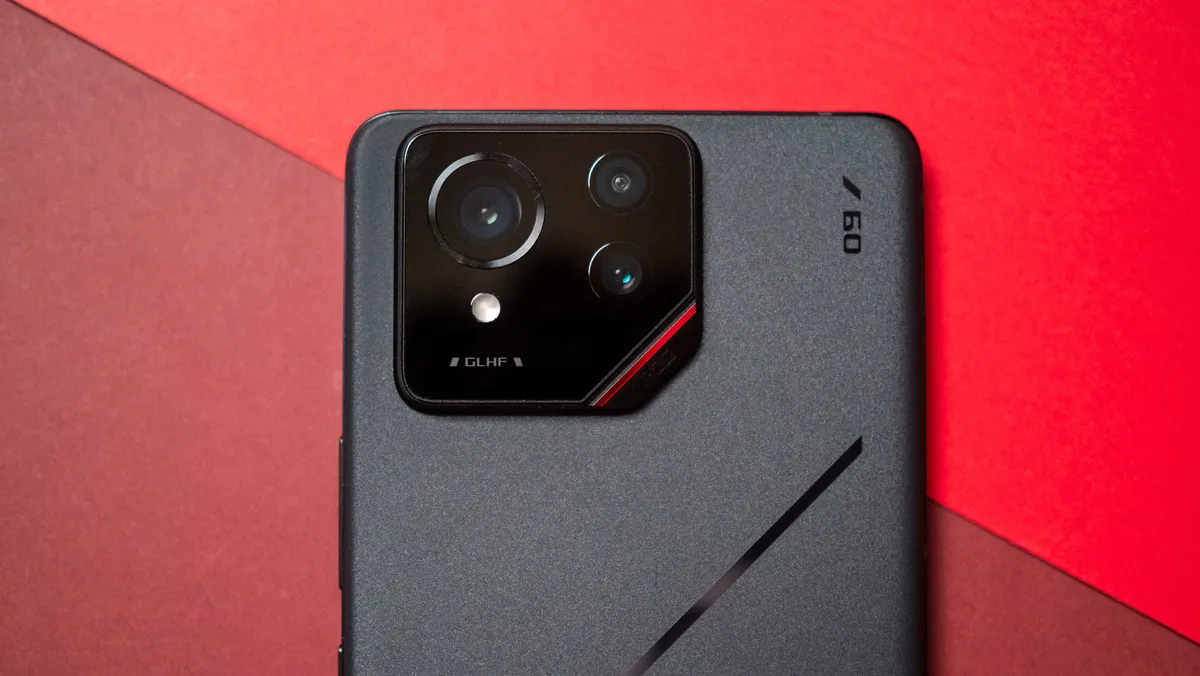 华硕 ROG Phone 9 Pro 摄像头