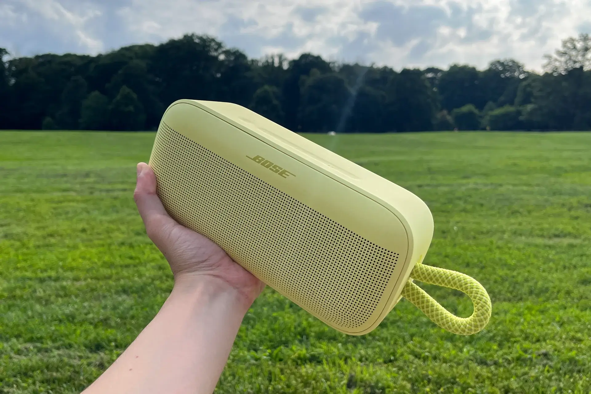 Bose Soundlink Plus 便携式扬声器。
