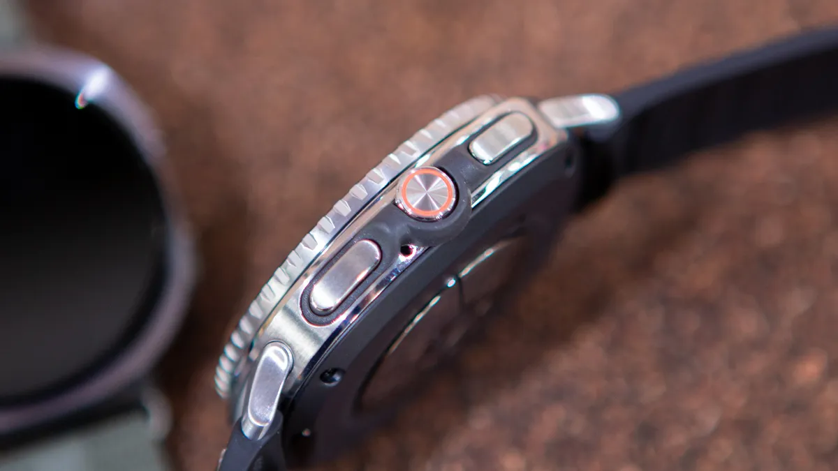 三星 Galaxy Watch 8 Classic 上手体验