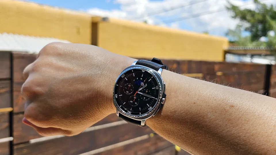 Galaxy Watch 8 Classic 看起来很像一款高端手表