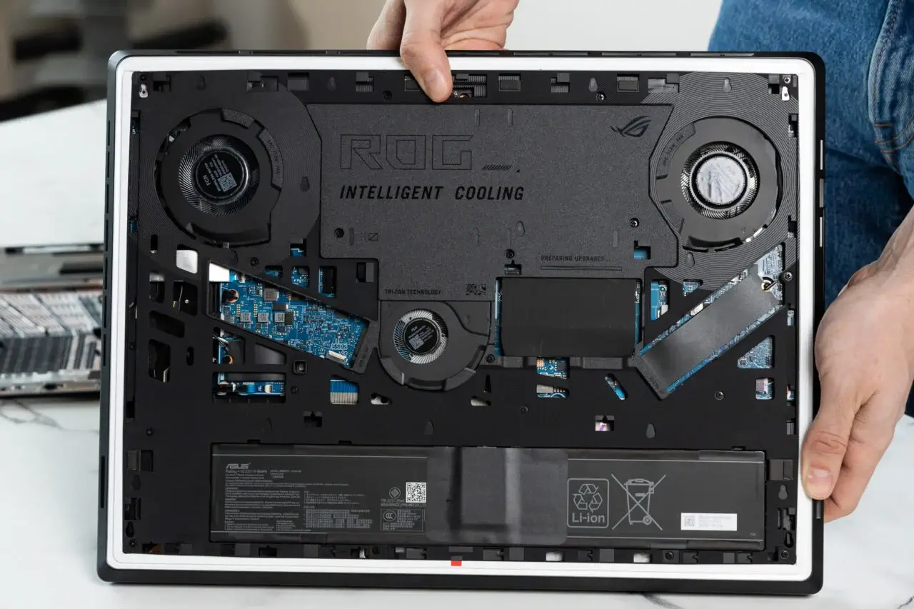 华硕 Rog 笔记本电脑