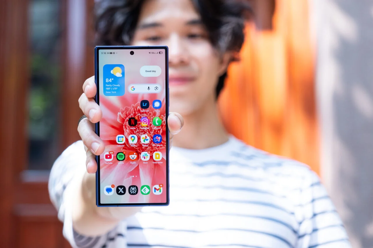 三星 Galaxy Z Fold 7 待机画面