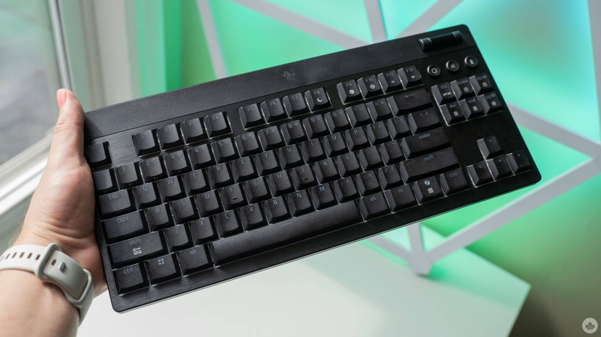 Razer Blackwidow V4 低调版