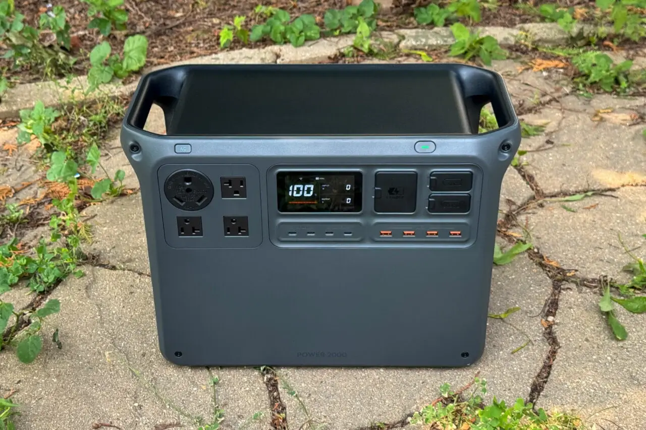 DJI Power 2000 便携式电站测评