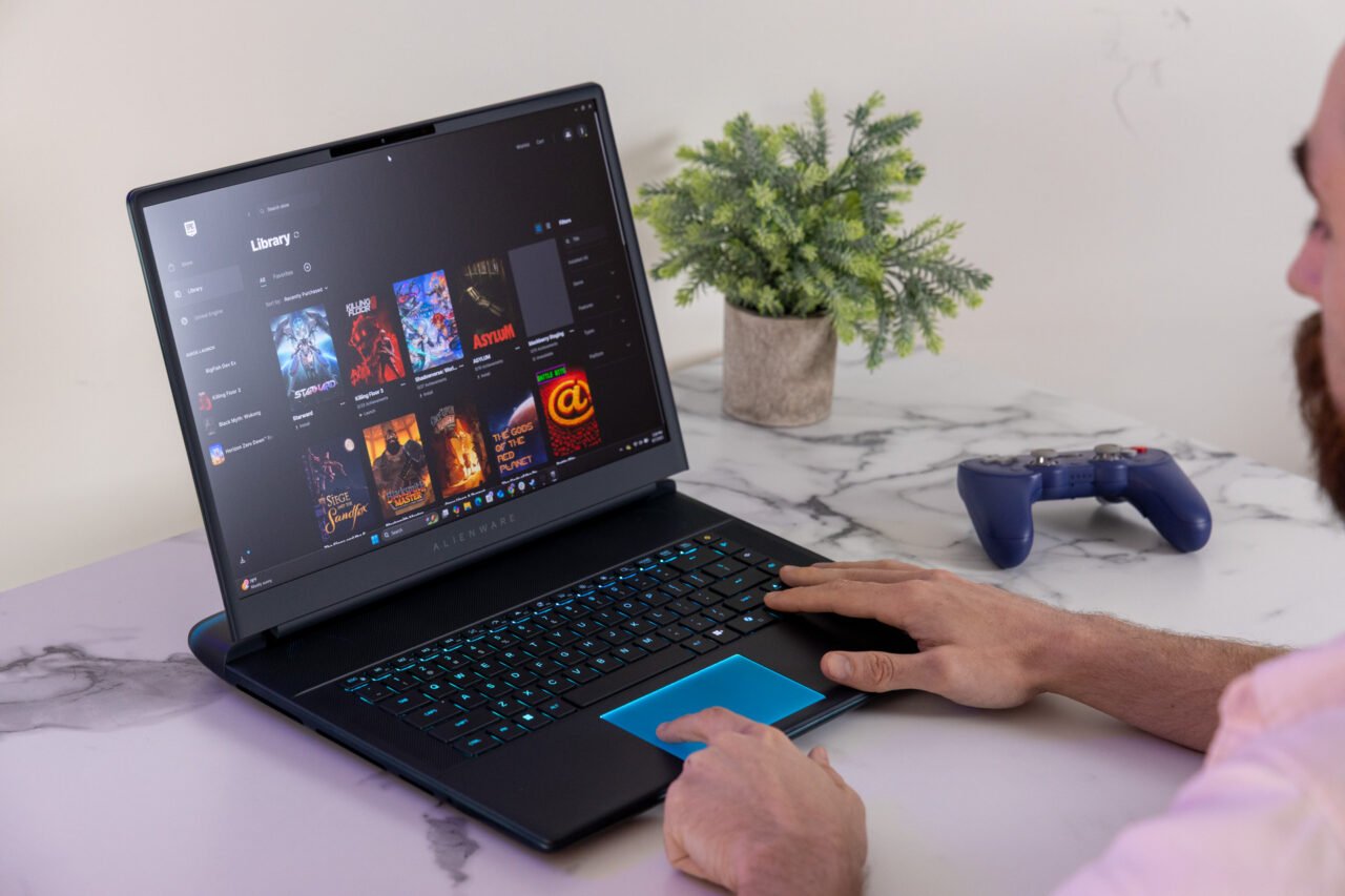 Alienware Area-51 16 英寸和 18 英寸游戏笔记本电脑测评 Alienware Area-51 16 英寸和 18 英寸游戏笔记本电脑测评