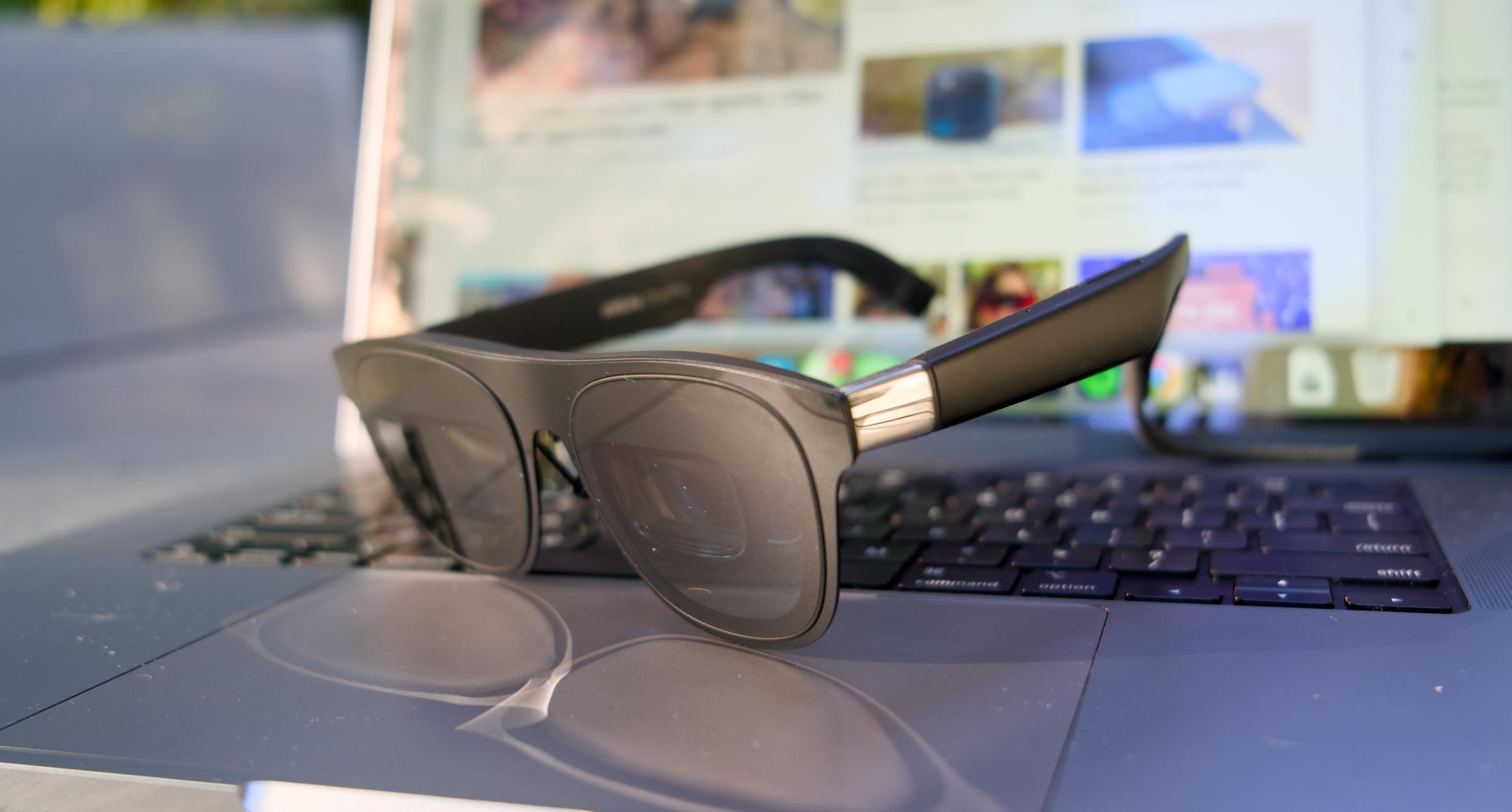 Xreal One Pro 智能眼镜