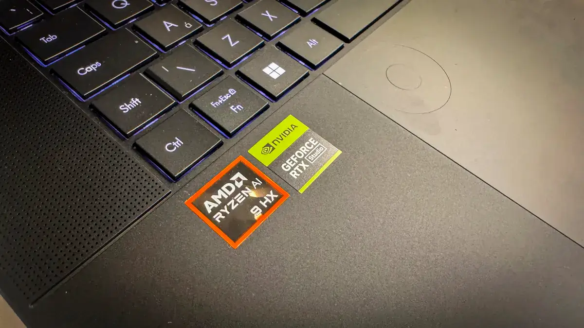 华硕 ProArt P16 H7606WX