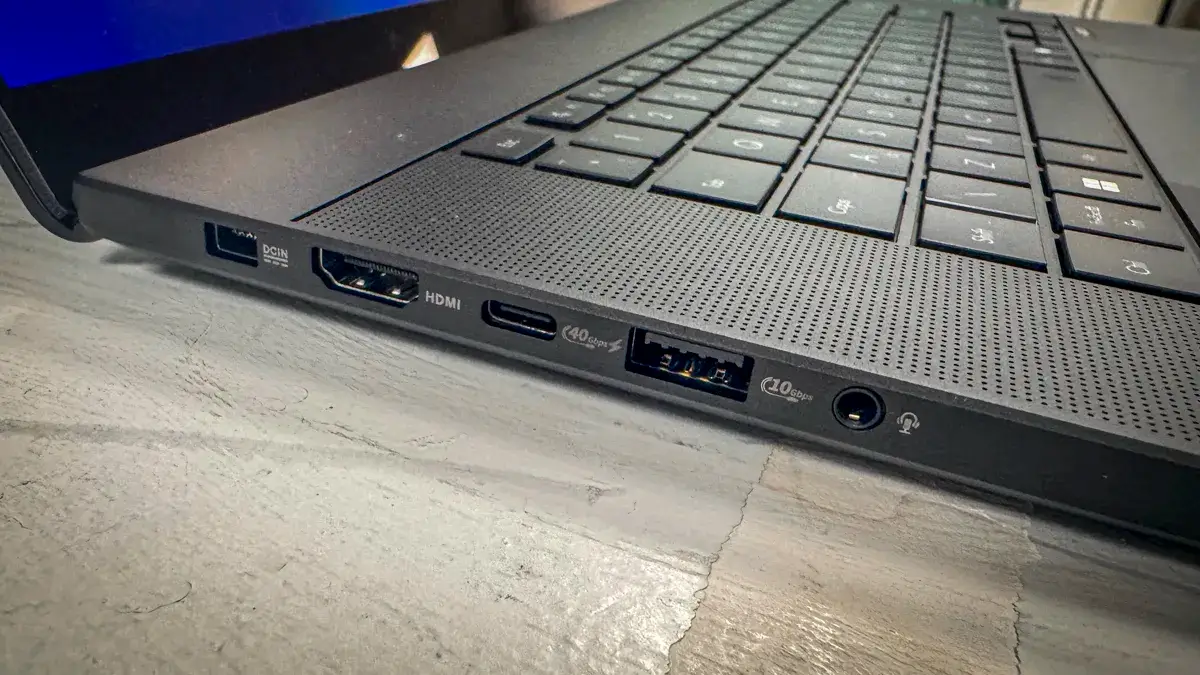 华硕 ProArt P16 H7606WX