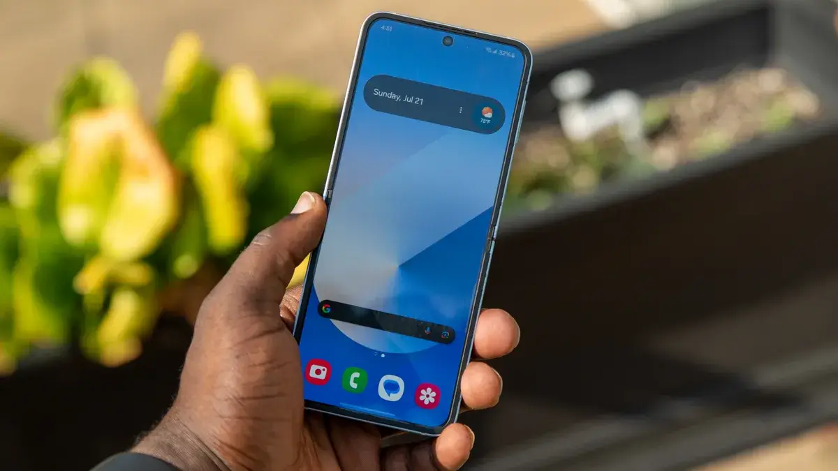 三星 Galaxy Z Flip 6 户外显示屏