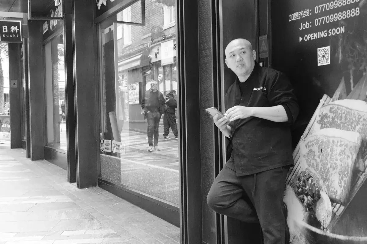 富士 X-T30 III 样张——伦敦唐人街的街景