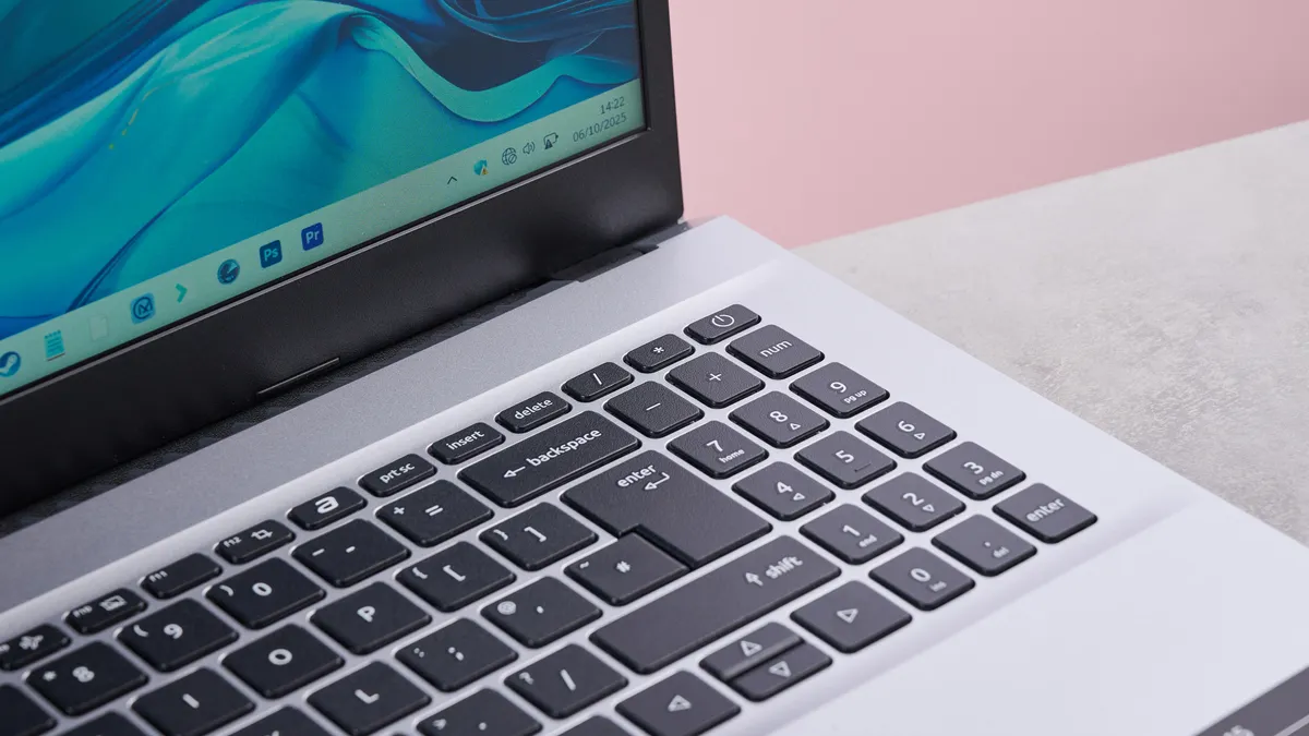 宏碁 Aspire Go 15 键盘右侧特写