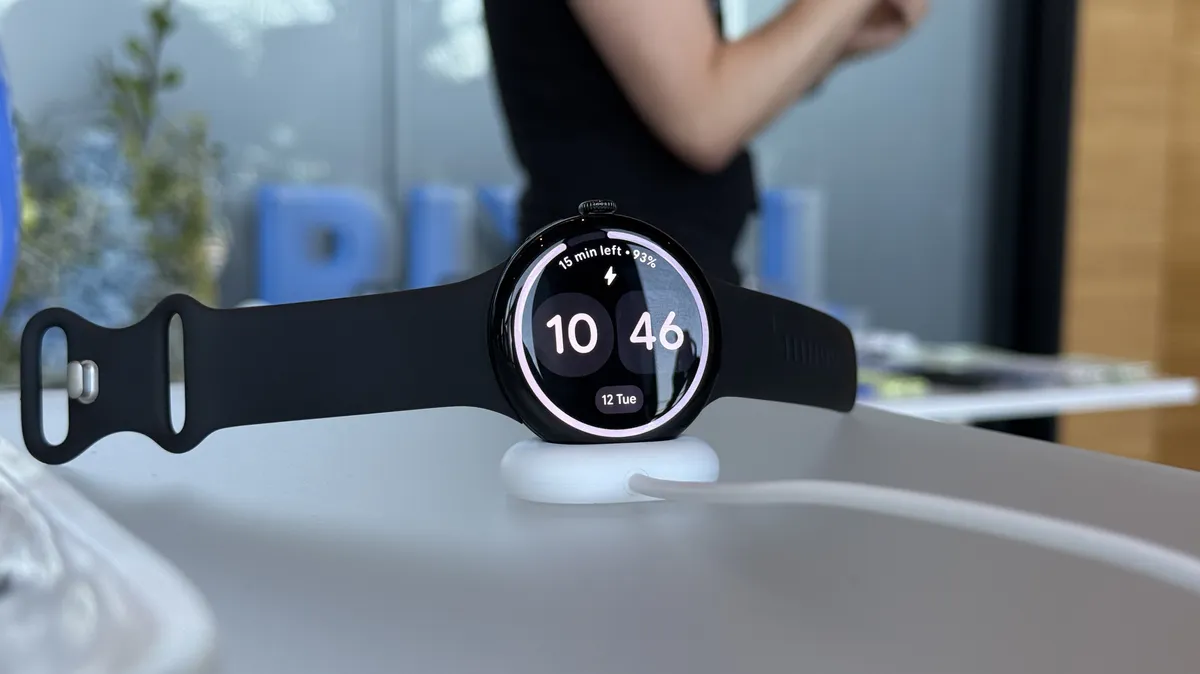 Google Pixel Watch 4 上手体验