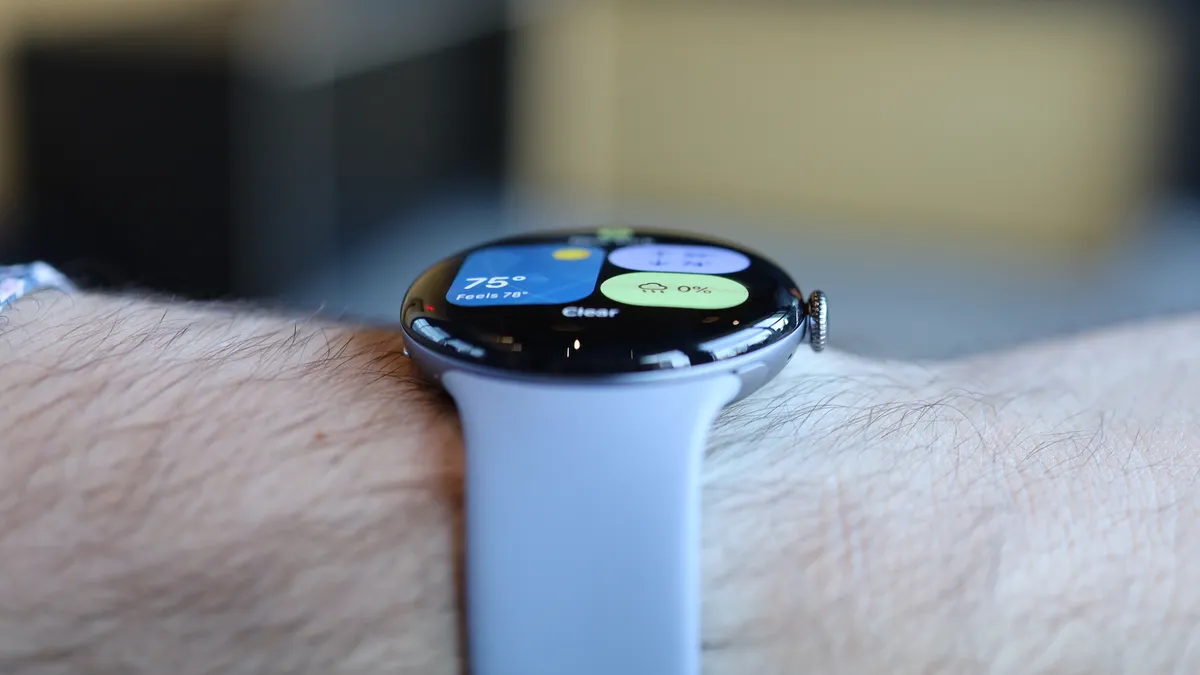 Google Pixel Watch 4 上手体验