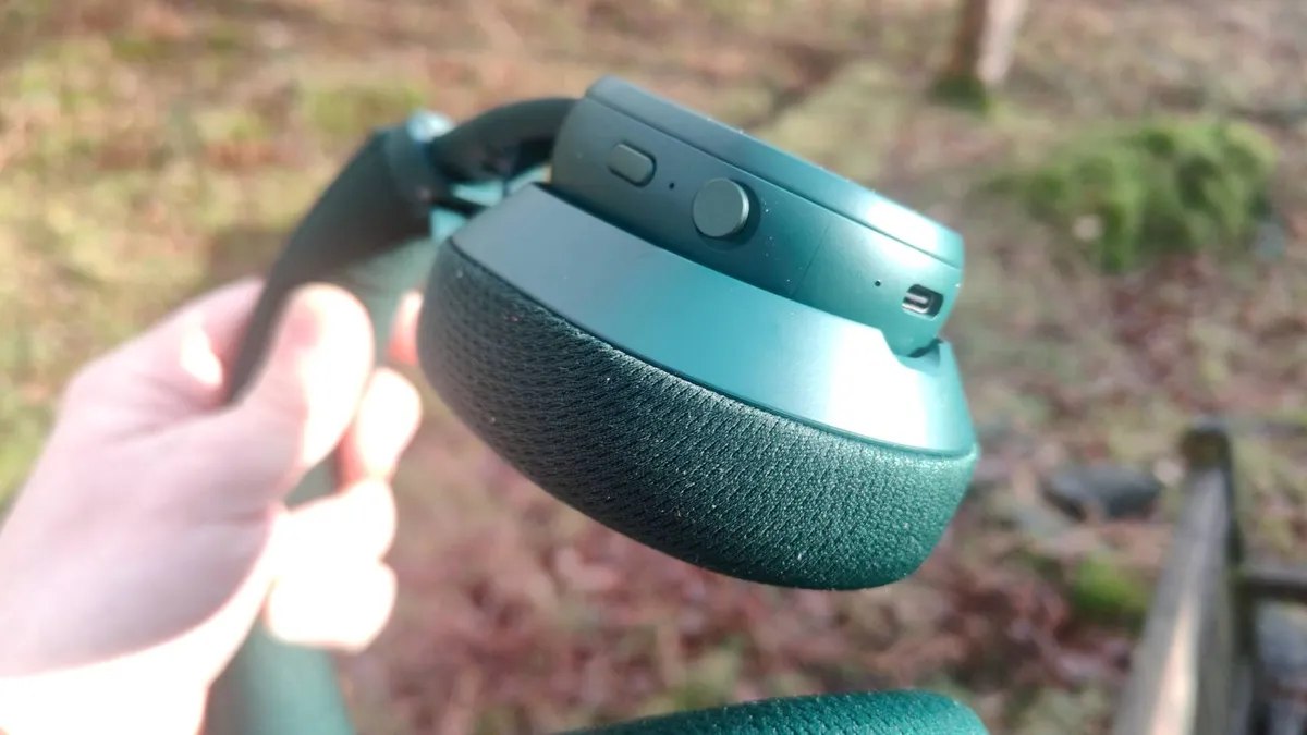 Fairphone Fairbuds XL 2025 的摇杆 Fairphone Fairbuds XL 2025 的摇杆